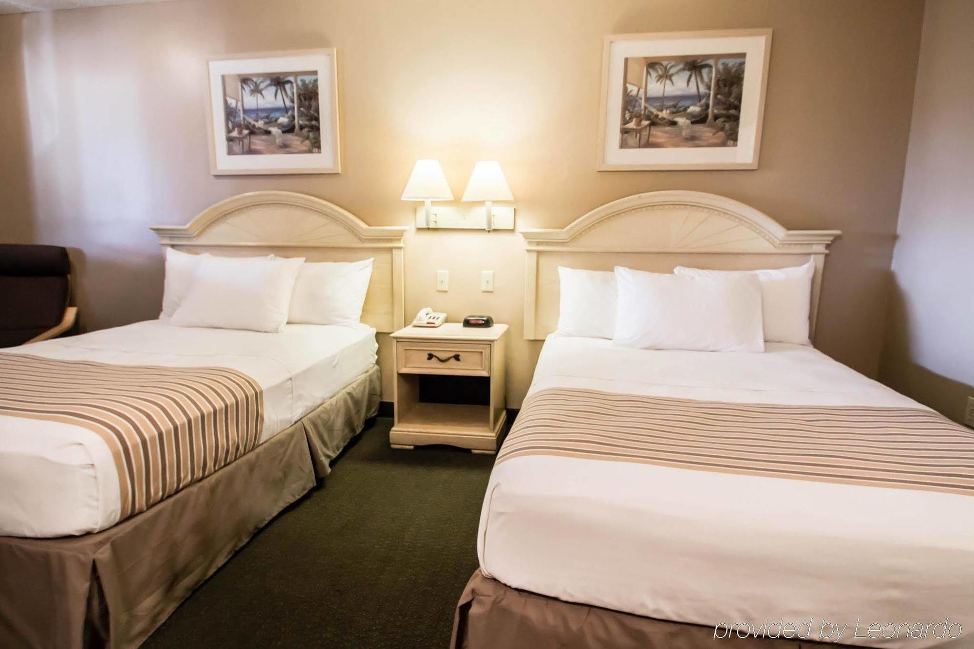 Rodeway Inn Forest City Экстерьер фото